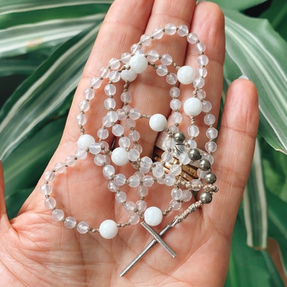 Moonlight🌕ak- White Agate and 🌕Stone Rosary 📿 - Picture 2 of 8